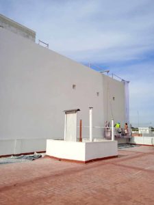 Rehabilitación patio de luces y terraza en Guardamar