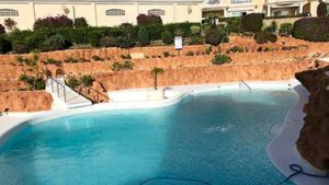 Rehabilitación piscina en Torrelamata