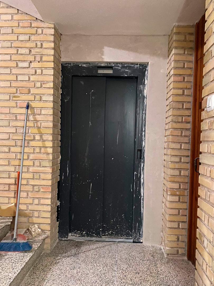 Instalar ascensor en edificio de Alicante